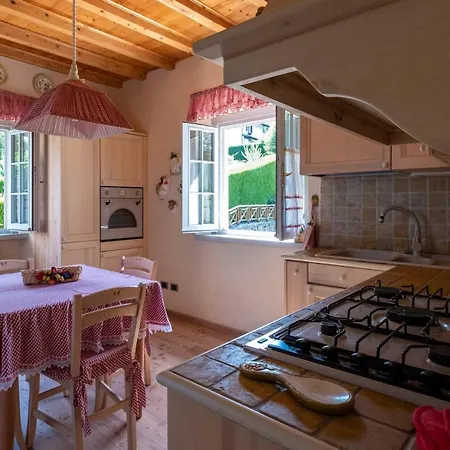 Contessa Pace - Luxury Flat Apartment Selvino